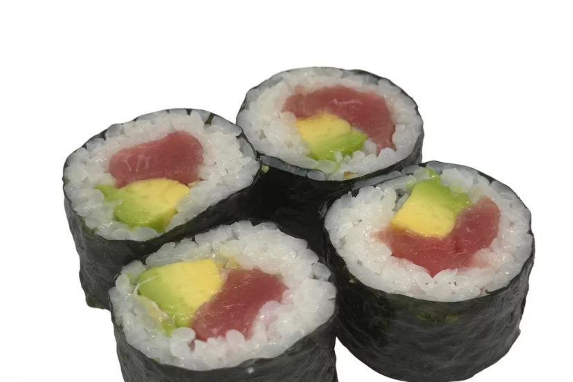 MAKI ATÚN Y AGUACATE
